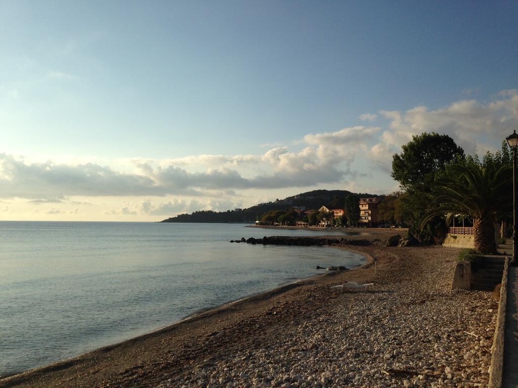 Poros House Hotel Exterior foto