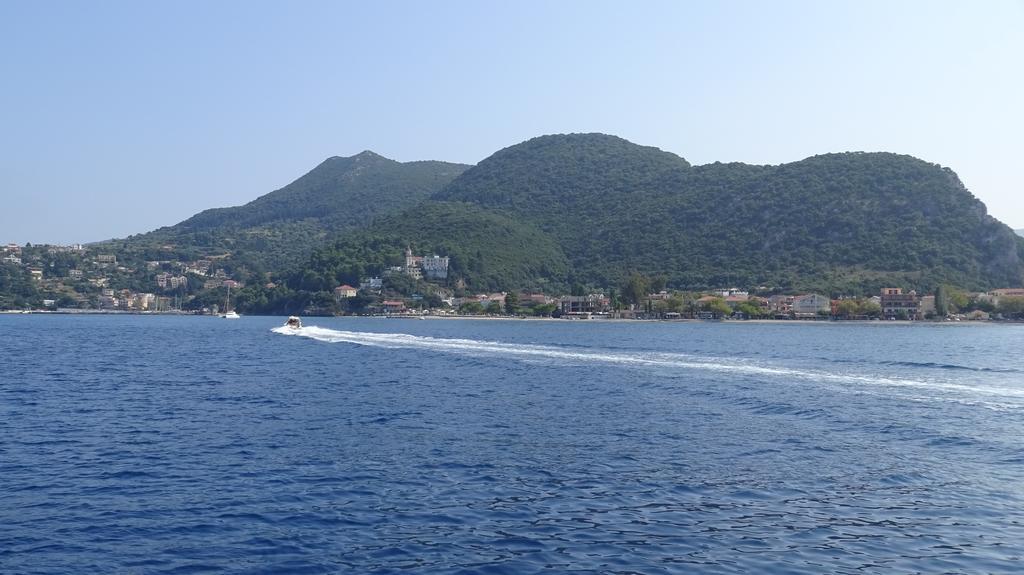 Poros House Hotel Exterior foto