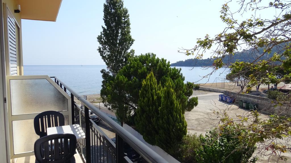 Poros House Hotel Exterior foto