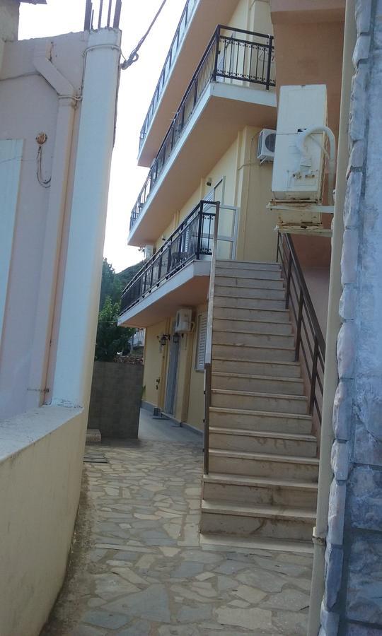 Poros House Hotel Exterior foto